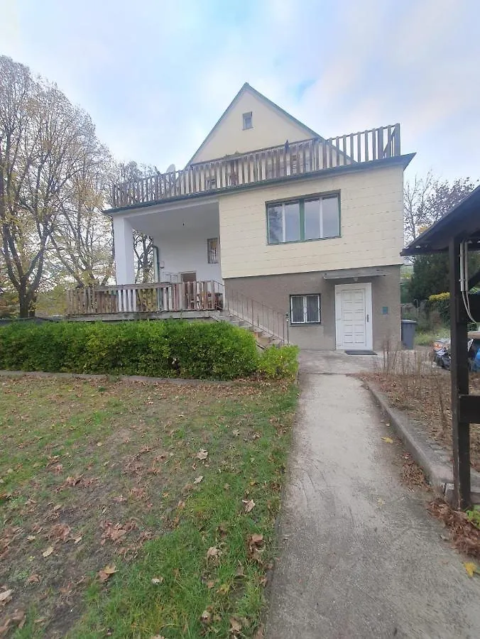 Breathtaking Villa Near Danube River /W Garden And Parking Vienna