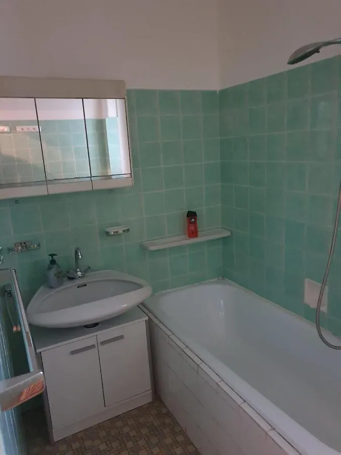 Breathtaking Villa Near Danube River /W Garden And Parking Vienna
