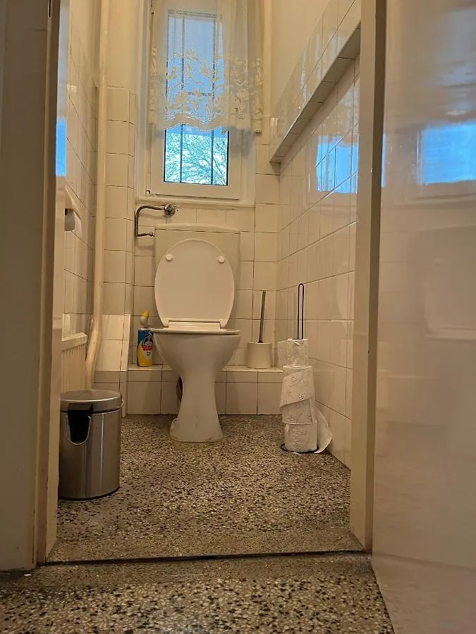 Breathtaking Villa Near Danube River /W Garden And Parking Vienna